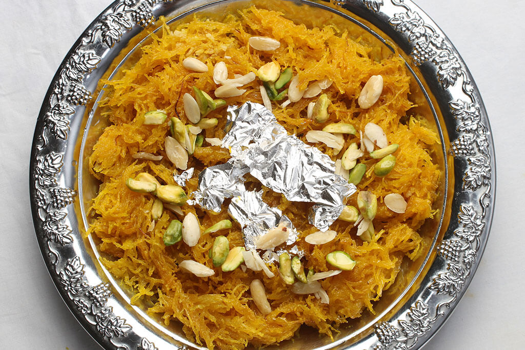  Pakistani desserts and teas